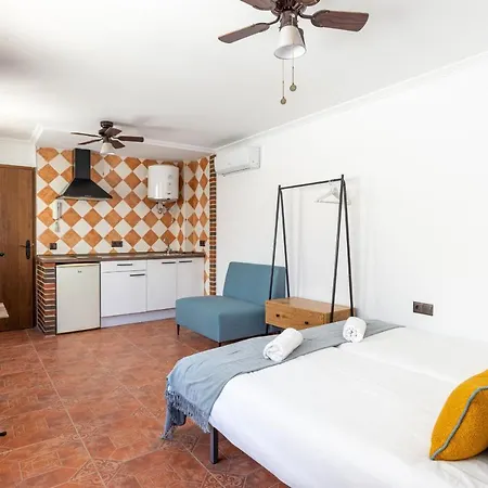 Urbe10 Pedregalejo Loft 2 Apartamento *